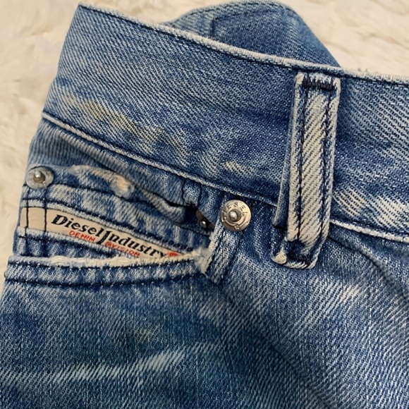 Vintage Diesel Cut-Off Denim Shorts - Picture 10 of 11